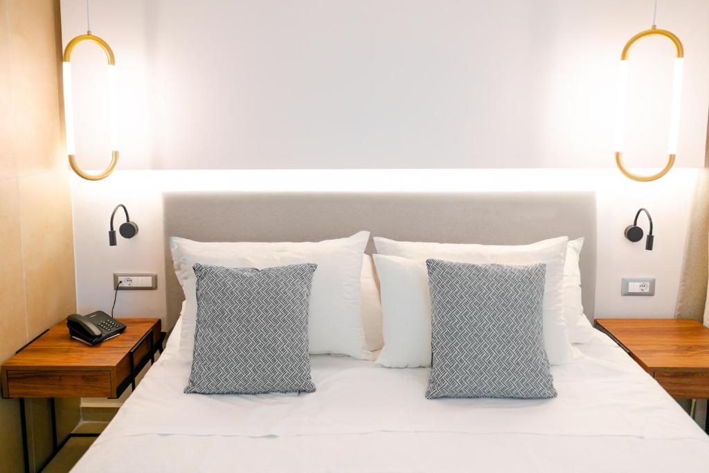 Mūsdienīgs numurs ar ērtu gultu un apgaismojumu, Calypso Beach