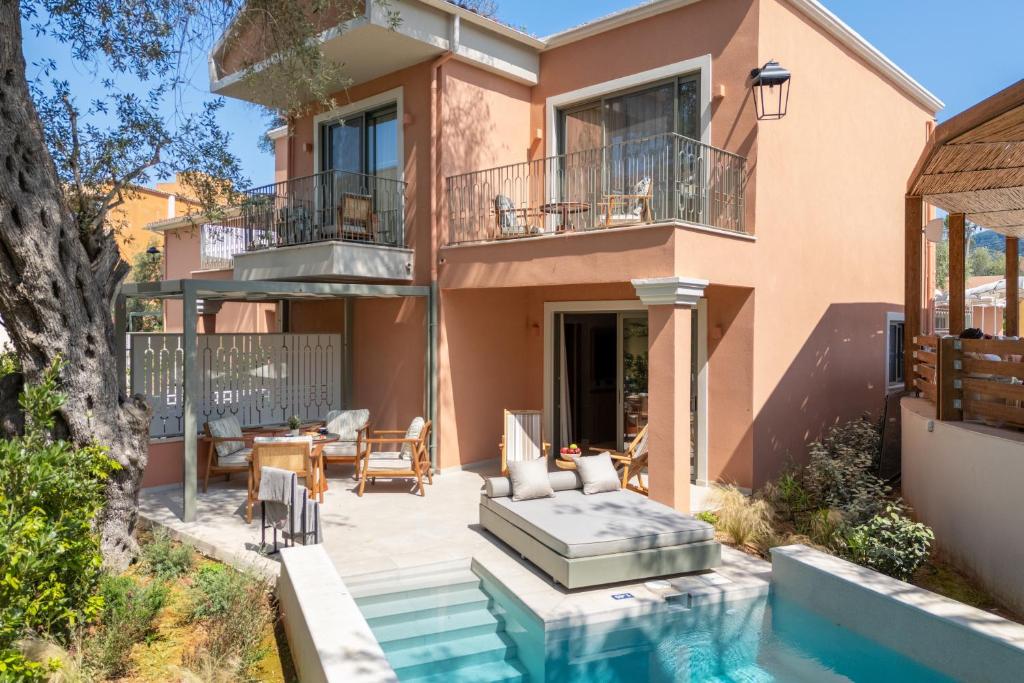 Sentido Apollo Palace villa with private pool and terrace.