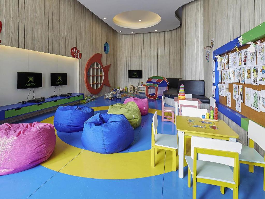 Bērnu spēļu istaba viesnīcā Novotel Phuket Kamala Beach