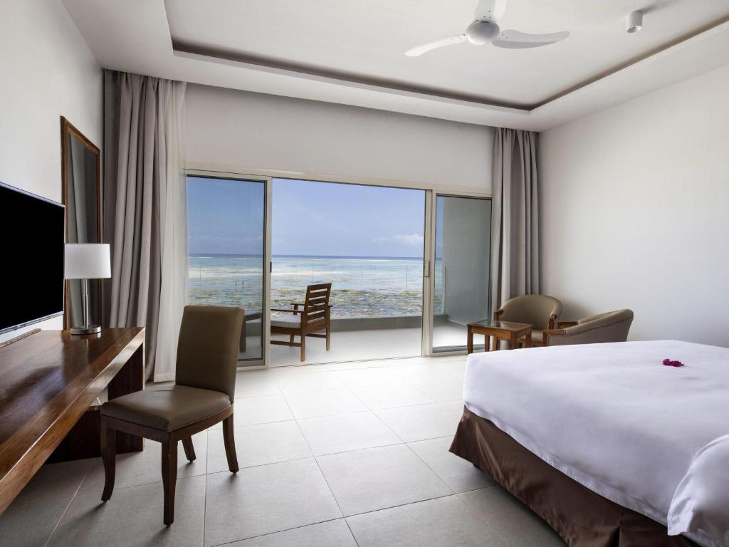 Nungwi Dreams by Mantis numurs ar skatu uz jūru