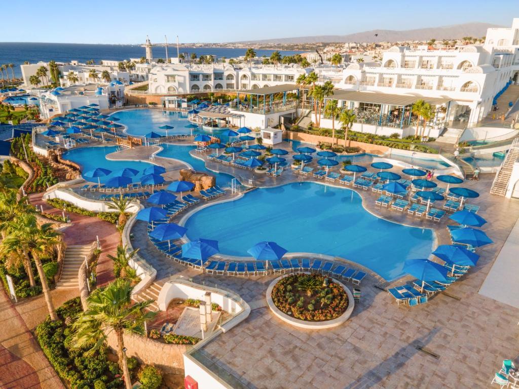 Pickalbatros Palace Sharm El Sheikh baseins piekrastē