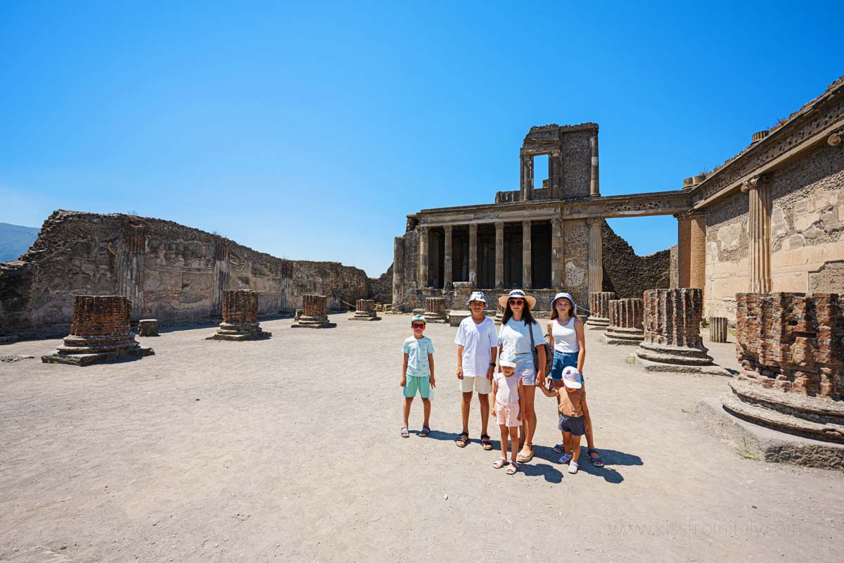 Pompejas drupas Neapolē - vēsturiskais parks kruīza piedzīvojumā Vanilla Travel pa Itāliju
