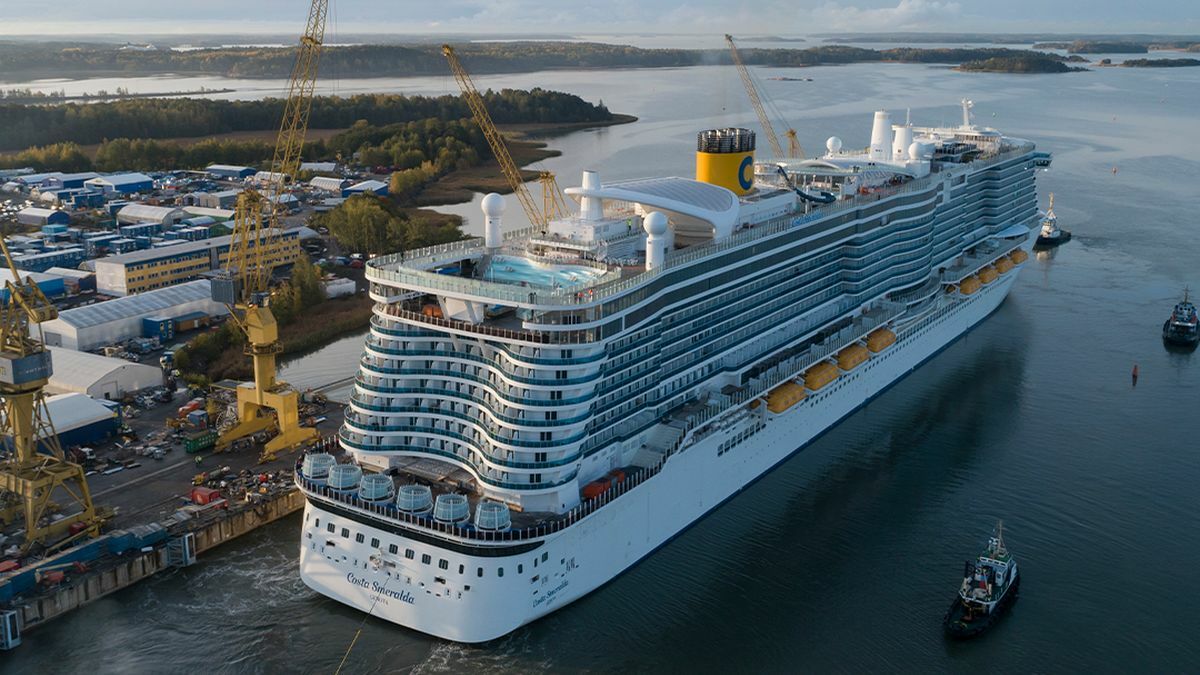 Costa Smeralda kuģa skats no augšas - prestižs dizains Costa Cruises kruīzā