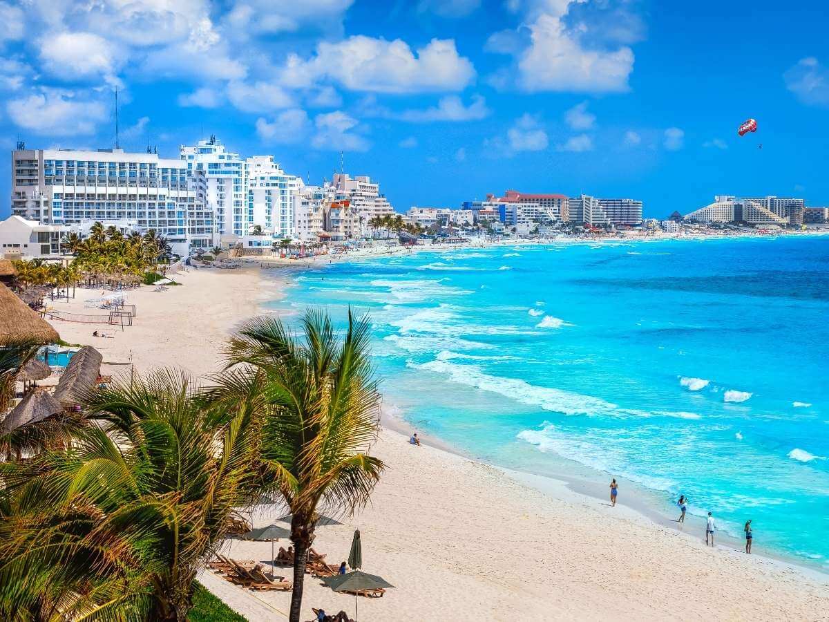 Cancunas pludmale Karību jūrā – atpūta baltajā smiltīs Vanilla Travel ceļojumā