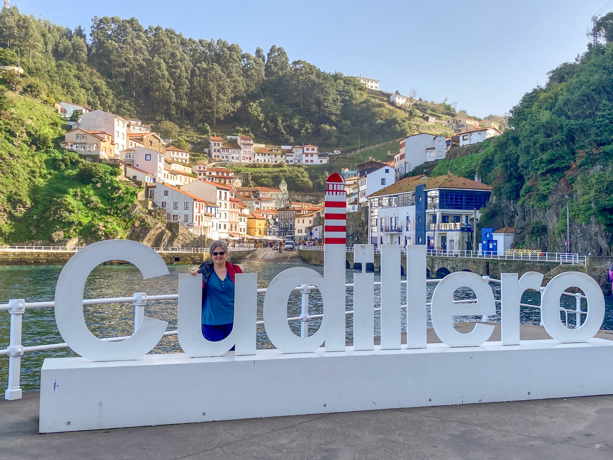 Cudillero zvejnieku ciemats Astūrijā – piejūras ainavas Vanilla Travel ekskursijā