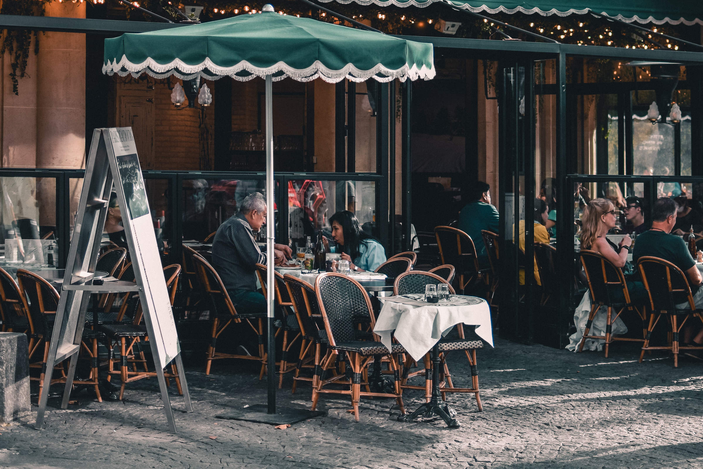 Portugāļu kafejnīca Portu – autentiska kafijas kultūra Vanilla Travel ceļojumā