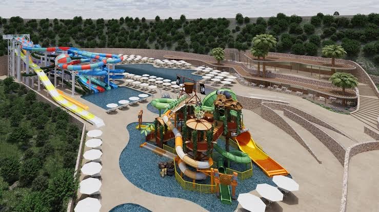 Princess Andriana Resort & Spa vērienīgs akvaparks ar krāsainiem slidkalniņiem un bērnu ūdens pilsētiņu Rodas salā, Grieķijā