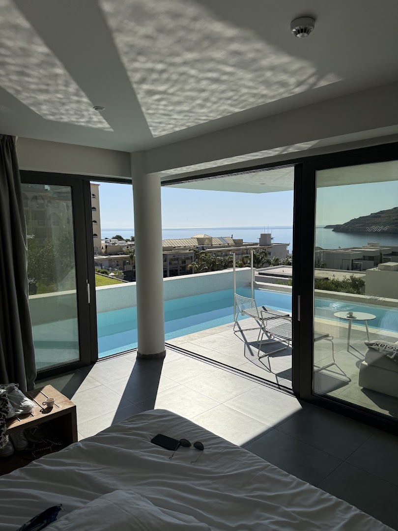 Lindos Village Resort & Spa numurs ar tiešu piekļuvi baseinam un skatu uz jūru Lindosā, Rodas salā