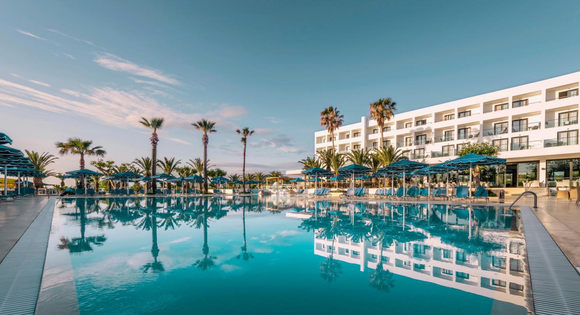 Mitsis Faliraki Beach Hotel & Spa 5*