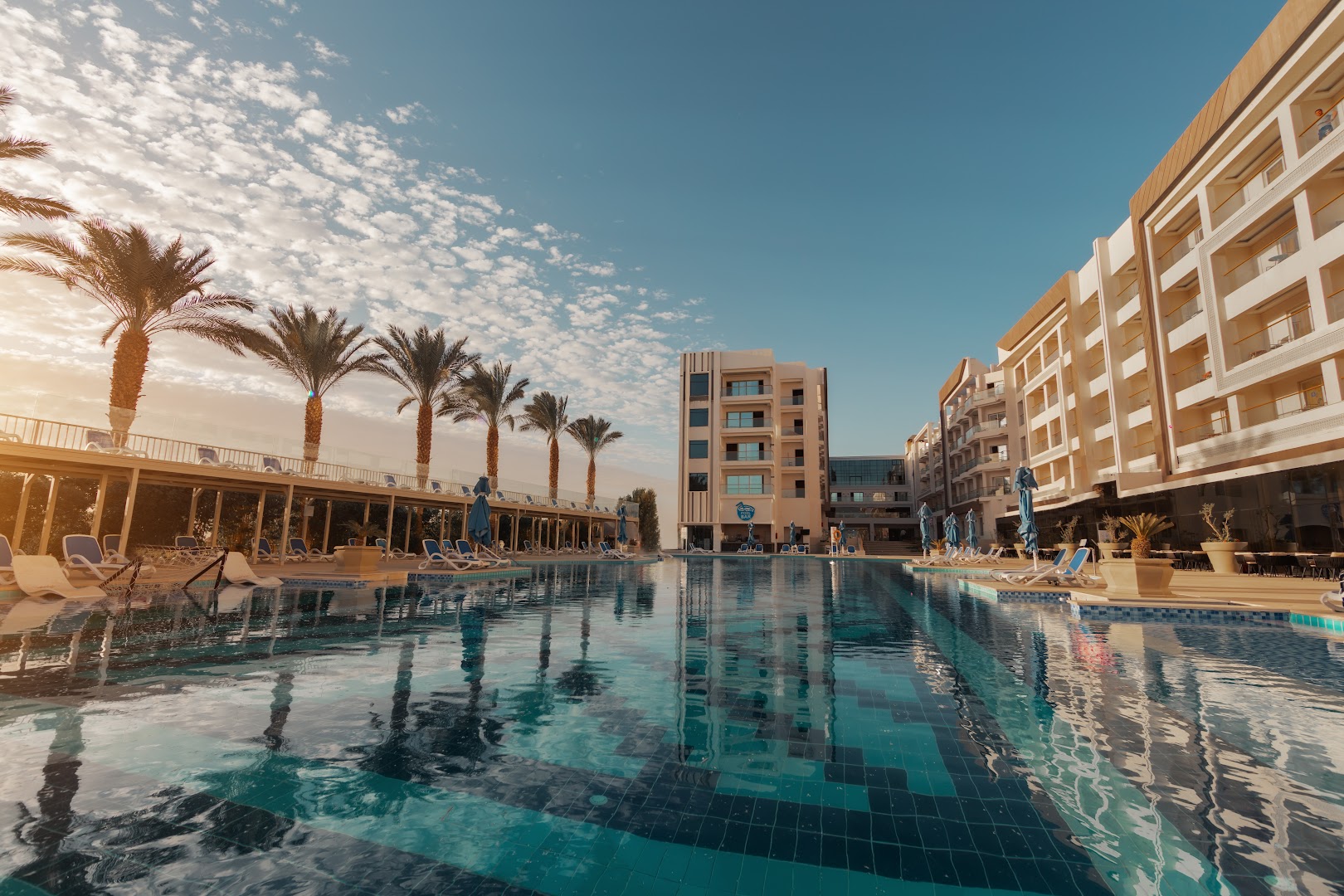 Bellagio Beach Resort & Spa 4*