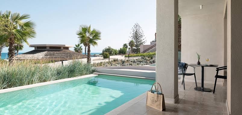 Helea Lifestyle Beach Resort numurs ar tiešu piekļuvi baseinam un privātu terasi Rodas salā, Grieķijā