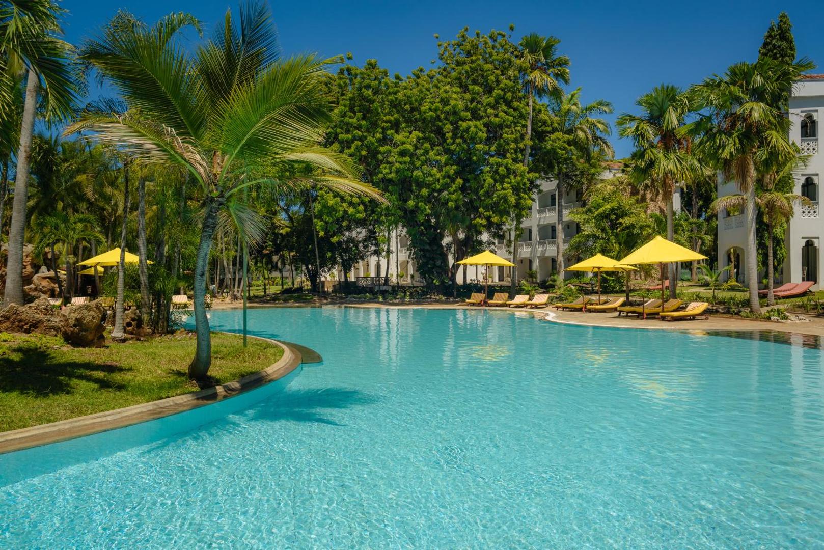 Sarova White Sands Beach Resort & Spa 4*