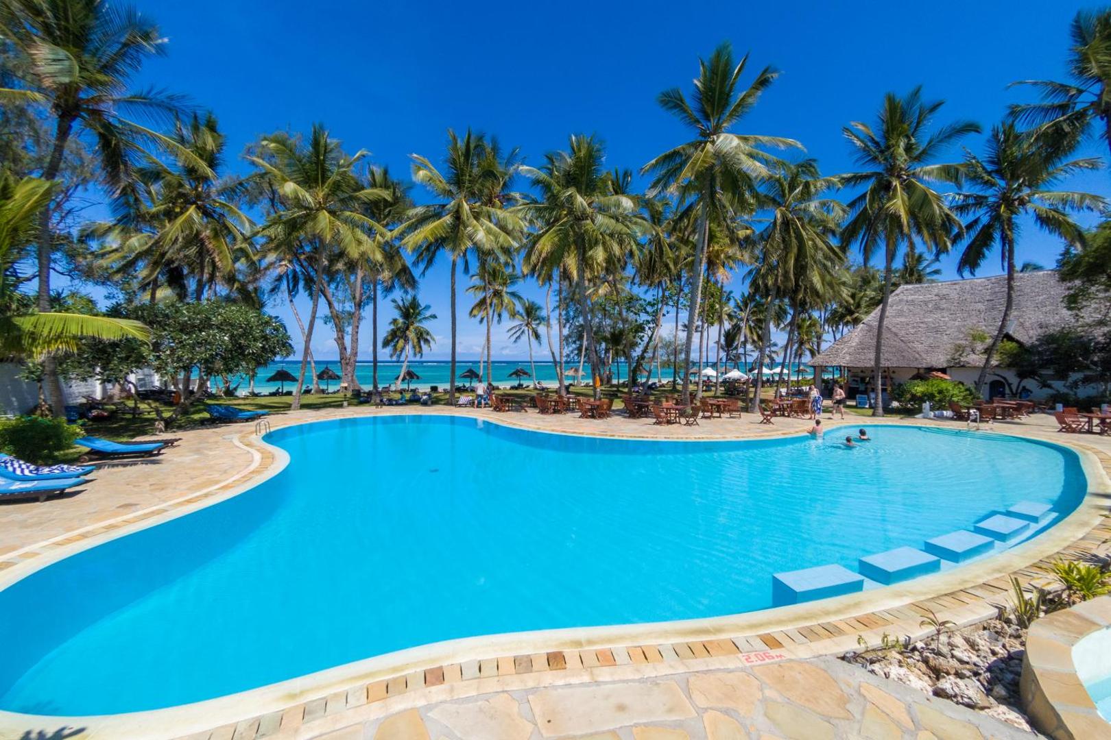 Diani Sea Lodge 4*