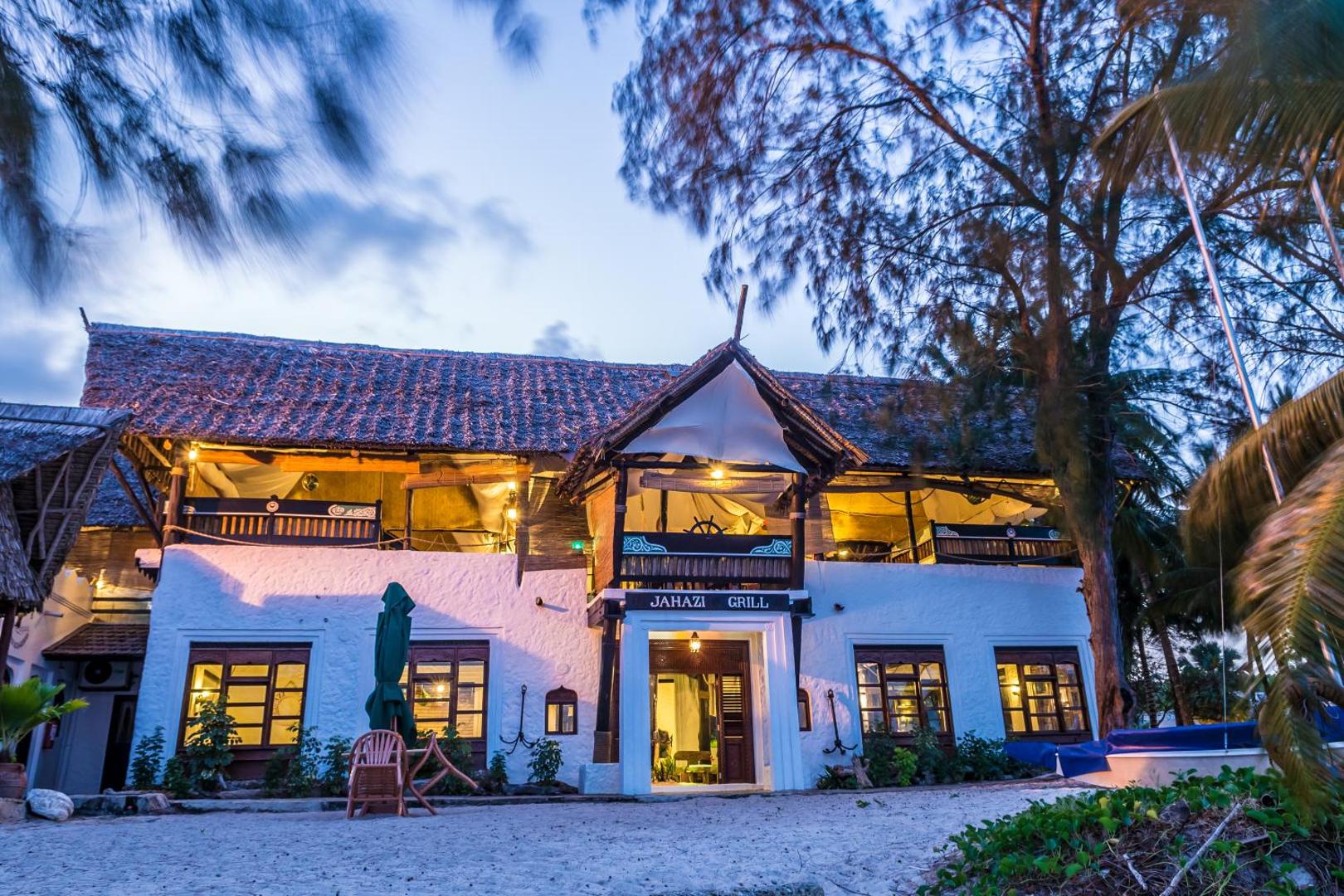Serena Beach Resort & Spa 5*
