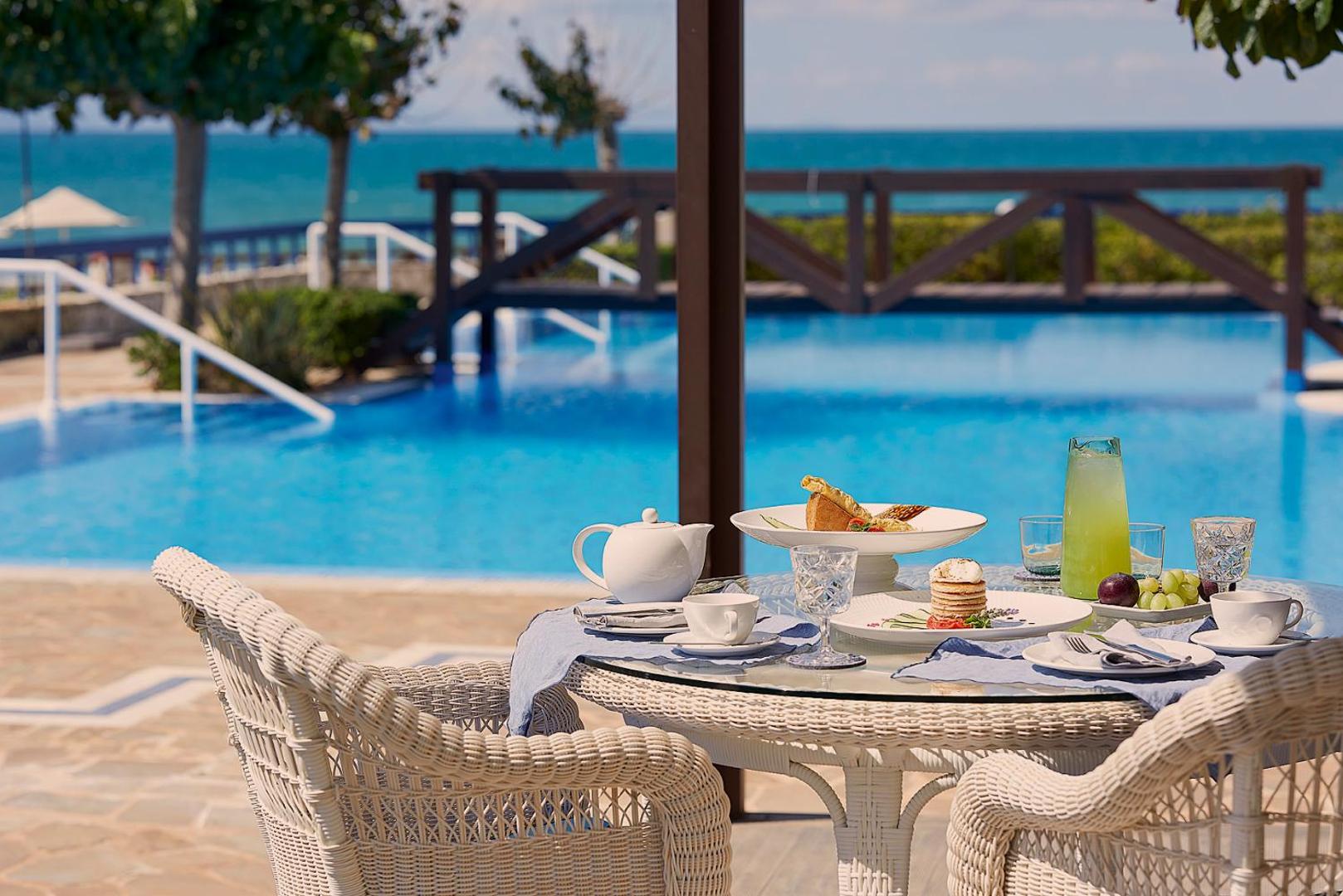 Aldemar Olympian Village 5*