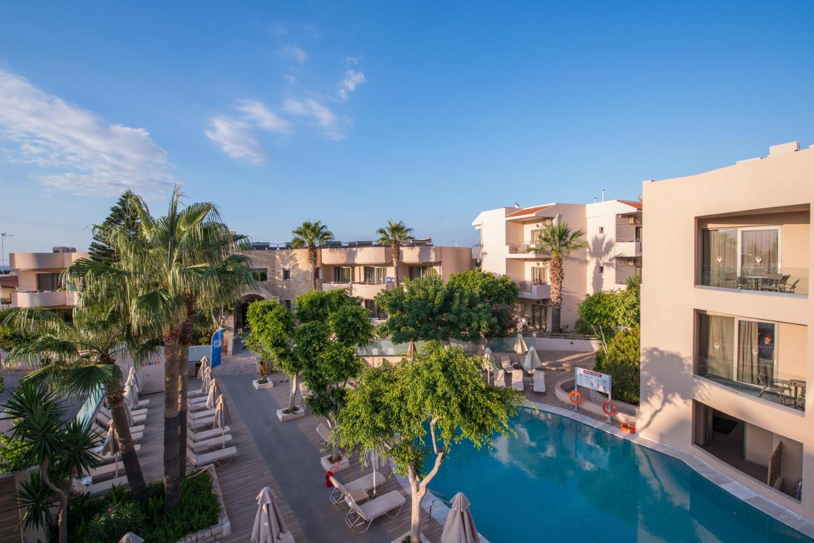 Cactus Beach 4*