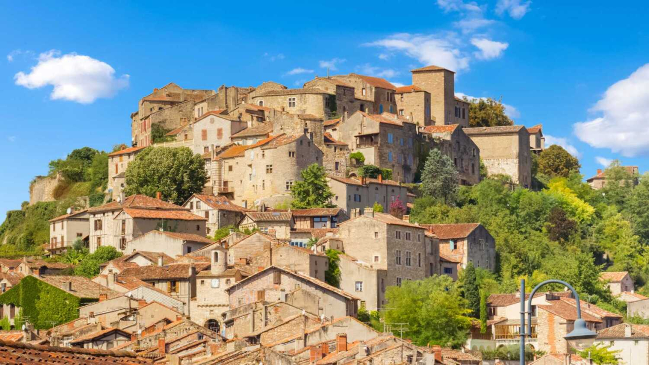 Maija brīvdienas vijolīšu pilsētā Tulūzā