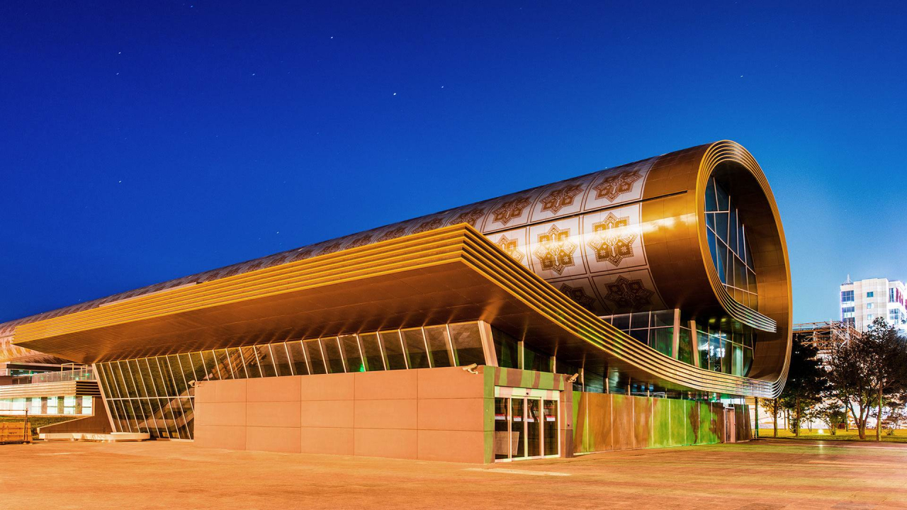 Atklāj Baku: Līgo brīvdienas Azerbaidžānā