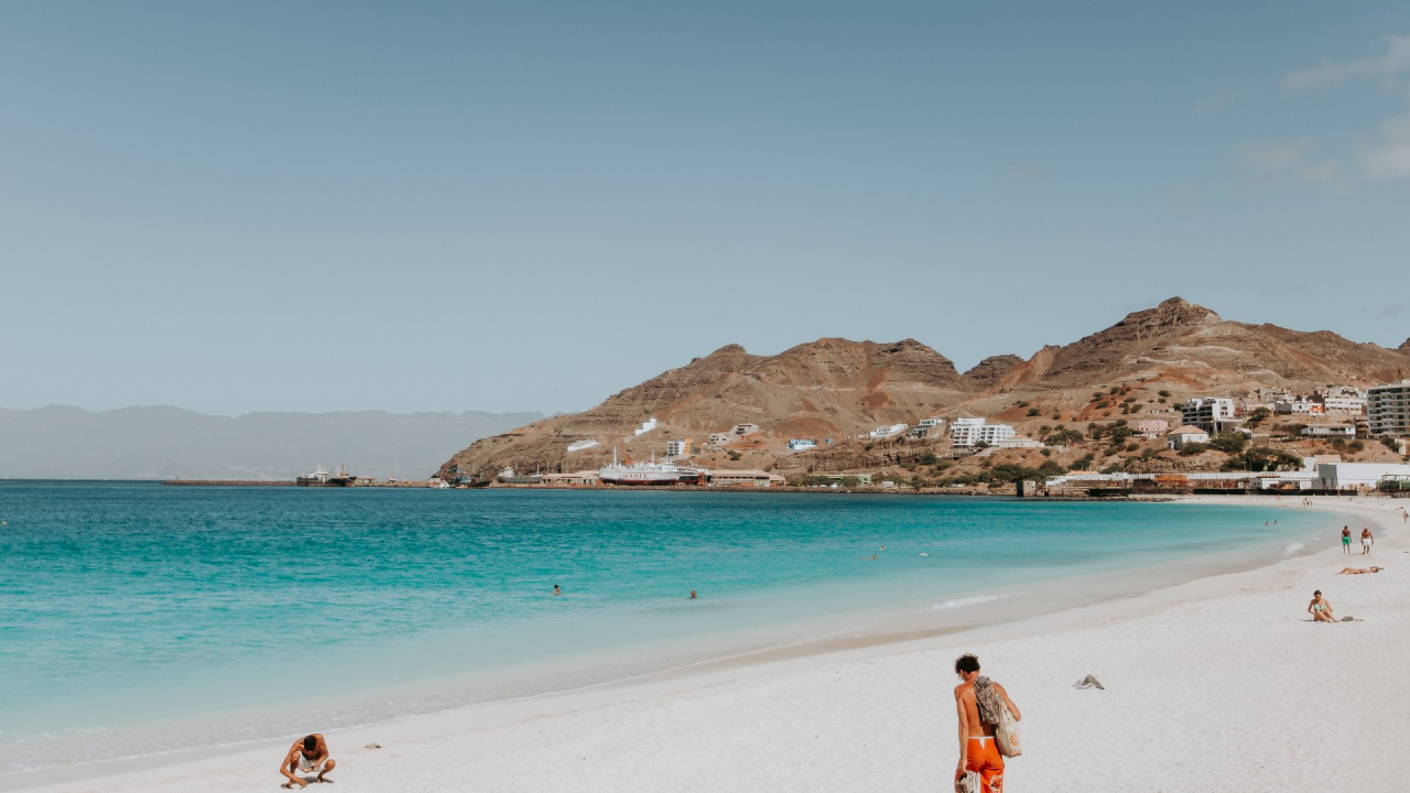 Kaboverde novembra valsts svētku brīvdienās