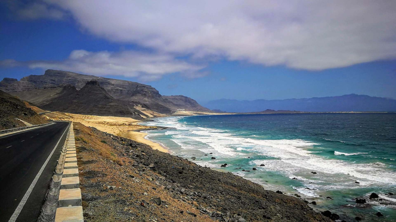 Kaboverde novembra valsts svētku brīvdienās