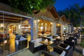 Foto: Alexander Beach Hotel & Village