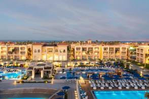 Cleopatra Luxury Resort Sharm - Adults Only