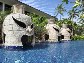 Graceland Khaolak Resort & Spa