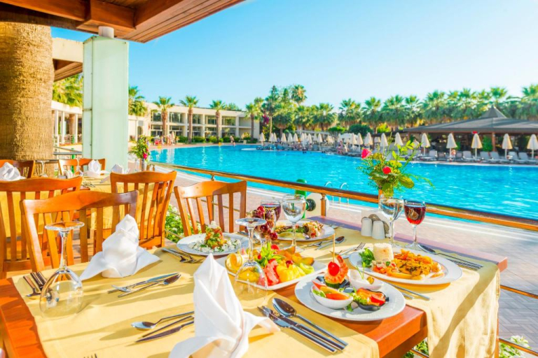 Von Resort Golden Beach