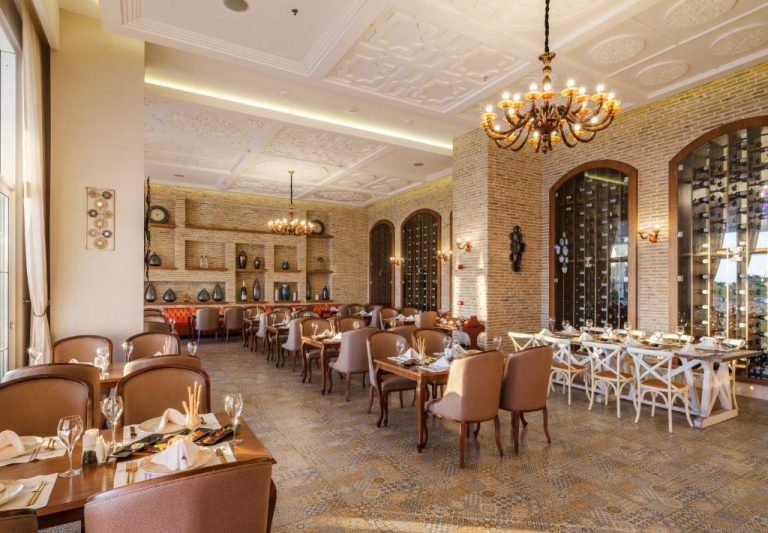 Rubi Platinum SPA Resort & Suites