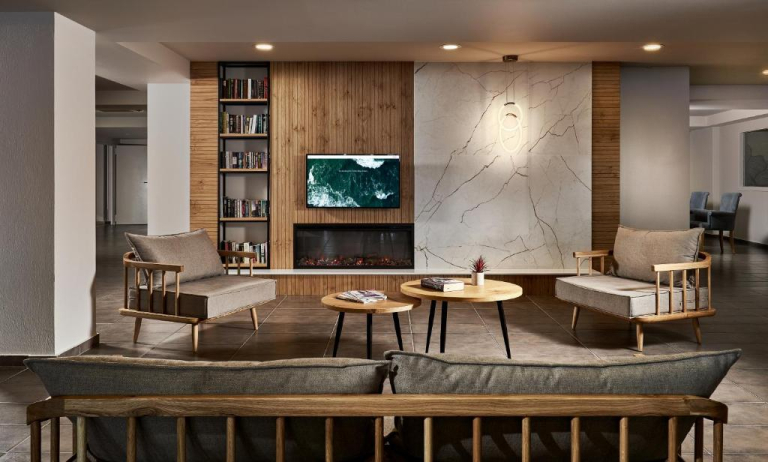 Blue Marine Resort & Spa