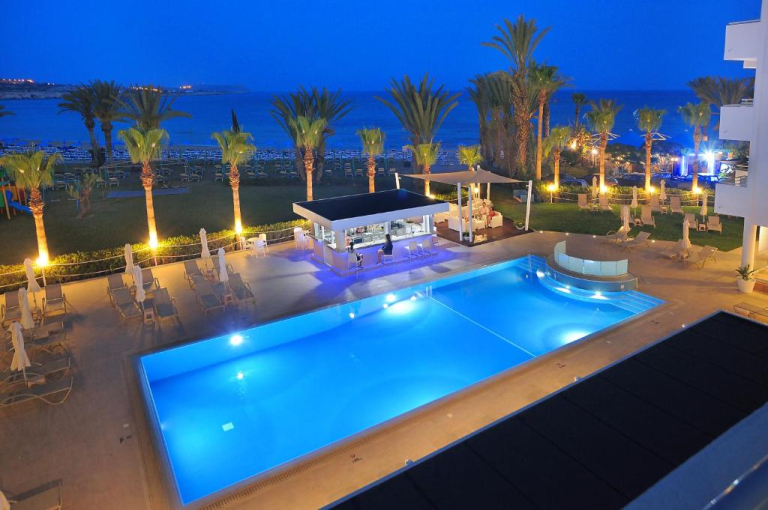 Okeanos Beach Boutique