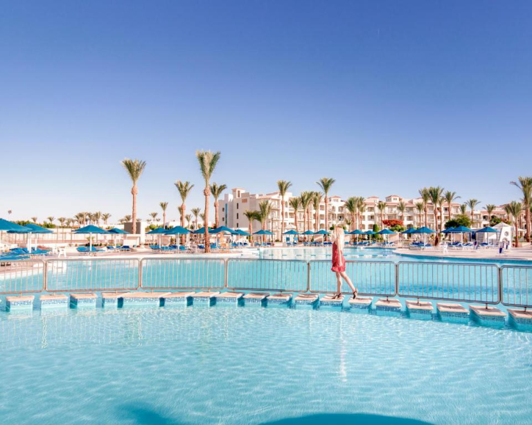 Pickalbatros Dana Beach Resort 5*