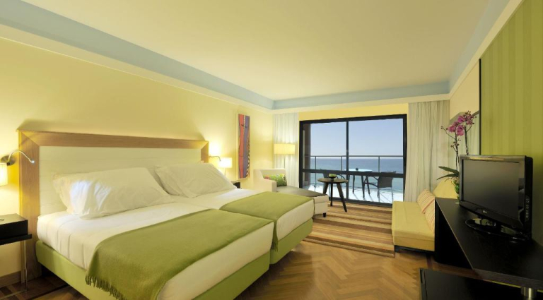 Pestana Promenade
