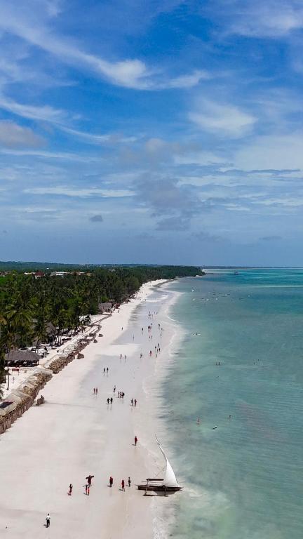 Sultan Sands Island Resort