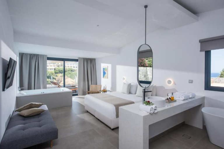 Peninsula Resort & Spa