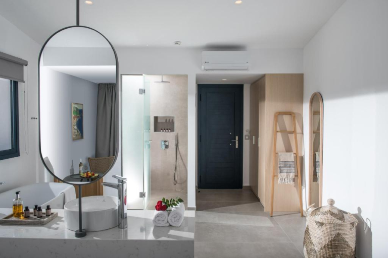 Peninsula Resort & Spa