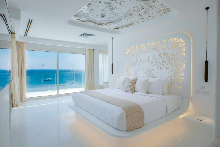 Meraki Resort 
