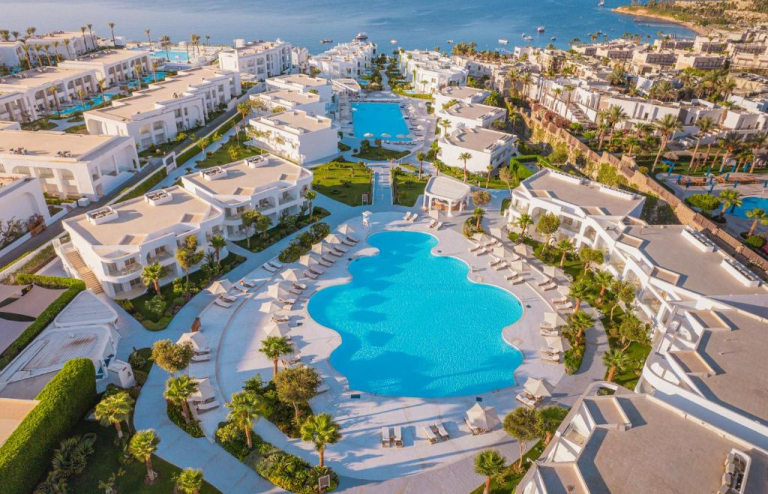 Meraki Resort 