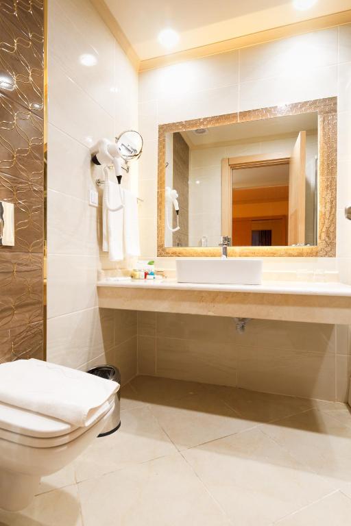 L'oceanica Beach Resort Hotel