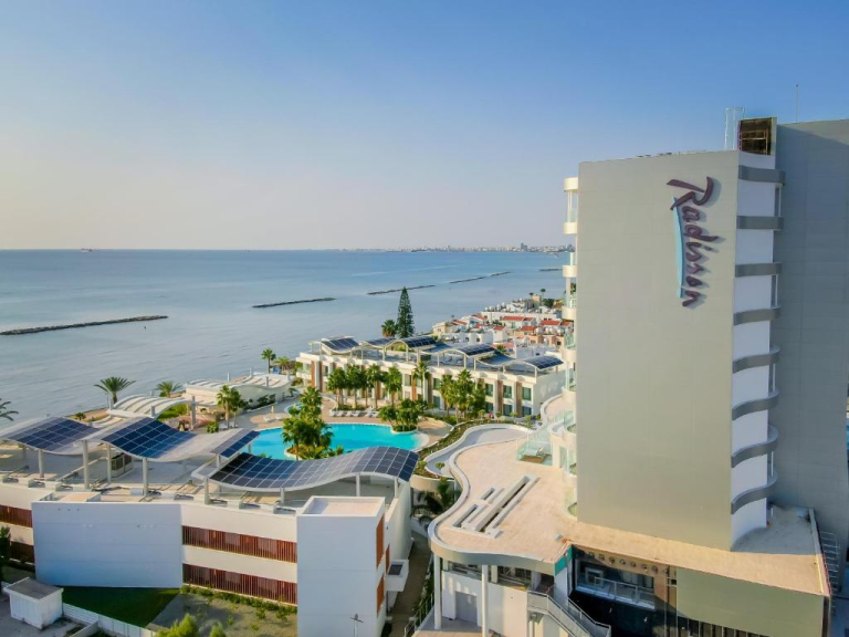 Radisson Beach Resort Larnaca