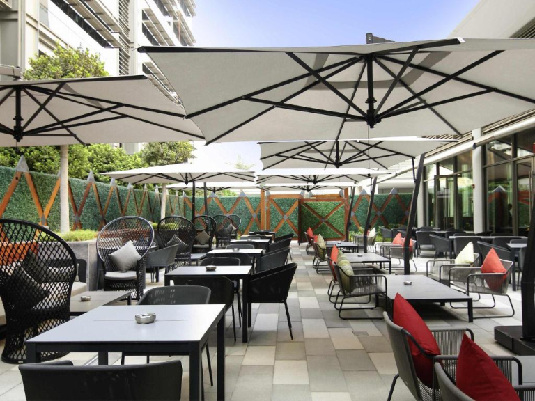 Ibis One Central Trade Center 3*