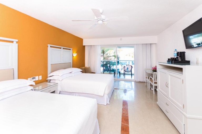 Occidental Costa Cancun