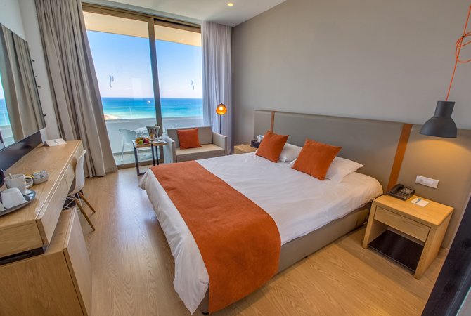 Crystal Springs Beach