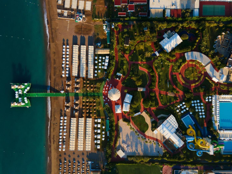 Miracle Resort Hotel