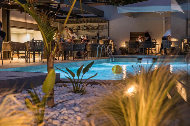 Mare Blue Suites