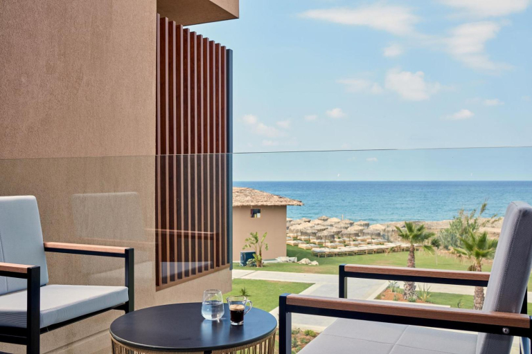 La Mer Resort & Spa