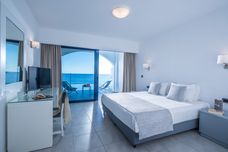 Peninsula Resort & Spa