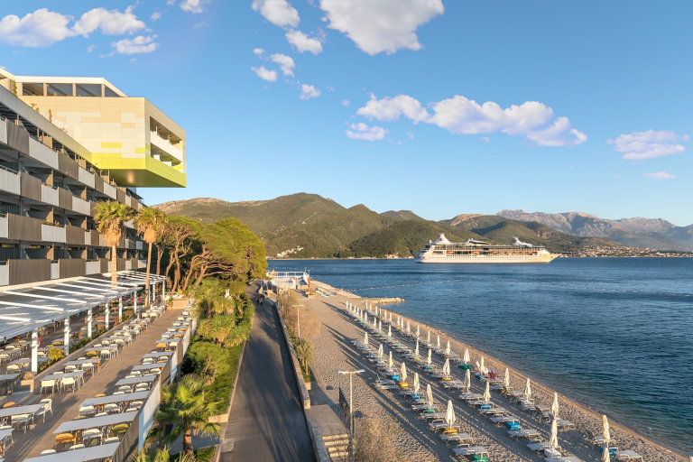 Carine Hotel Park