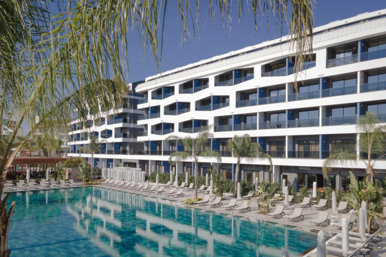 LIU Resorts