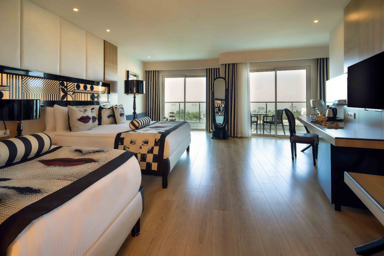 Delphin Imperial Hotel